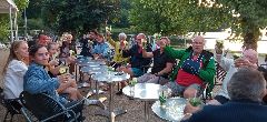 Camping La Romiguiere : Les apéros sans fin entre amis